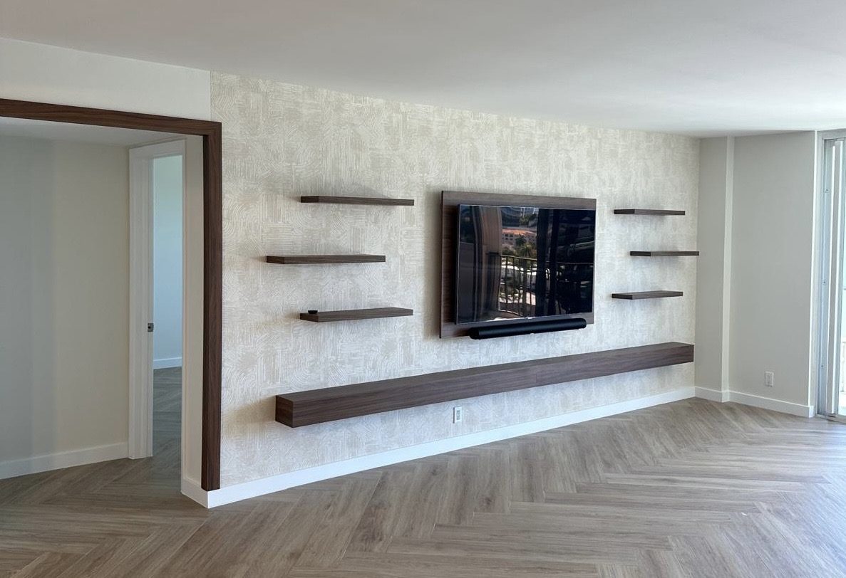 Furnishing — 777 Bayshore 1004
